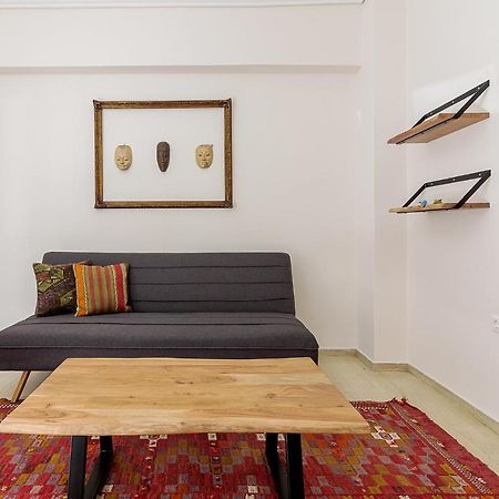 A Modern 2-Bedroom Apartment Near Areios Pagos Aten Exteriör bild